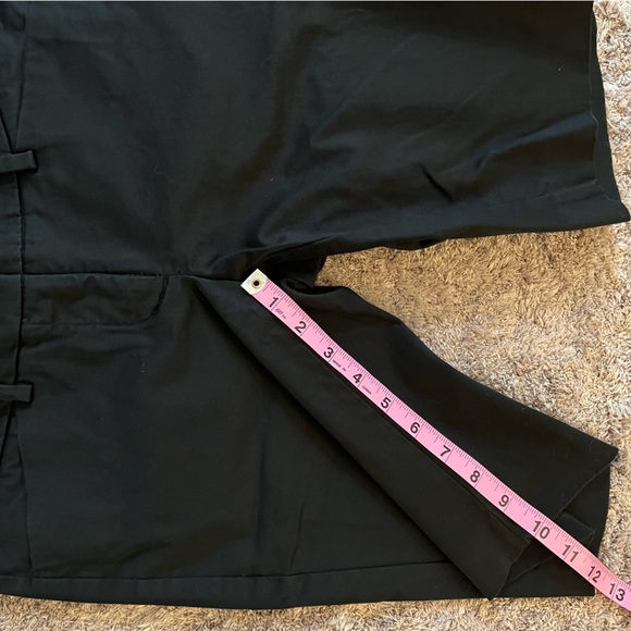 Mossimo Black Bermuda Shorts - Picture 11 of 13